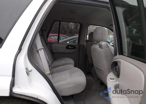 2005 Chevrolet Trailblazer Ls z USA, uszkodzony, nr VIN 1GNDT13S552317920